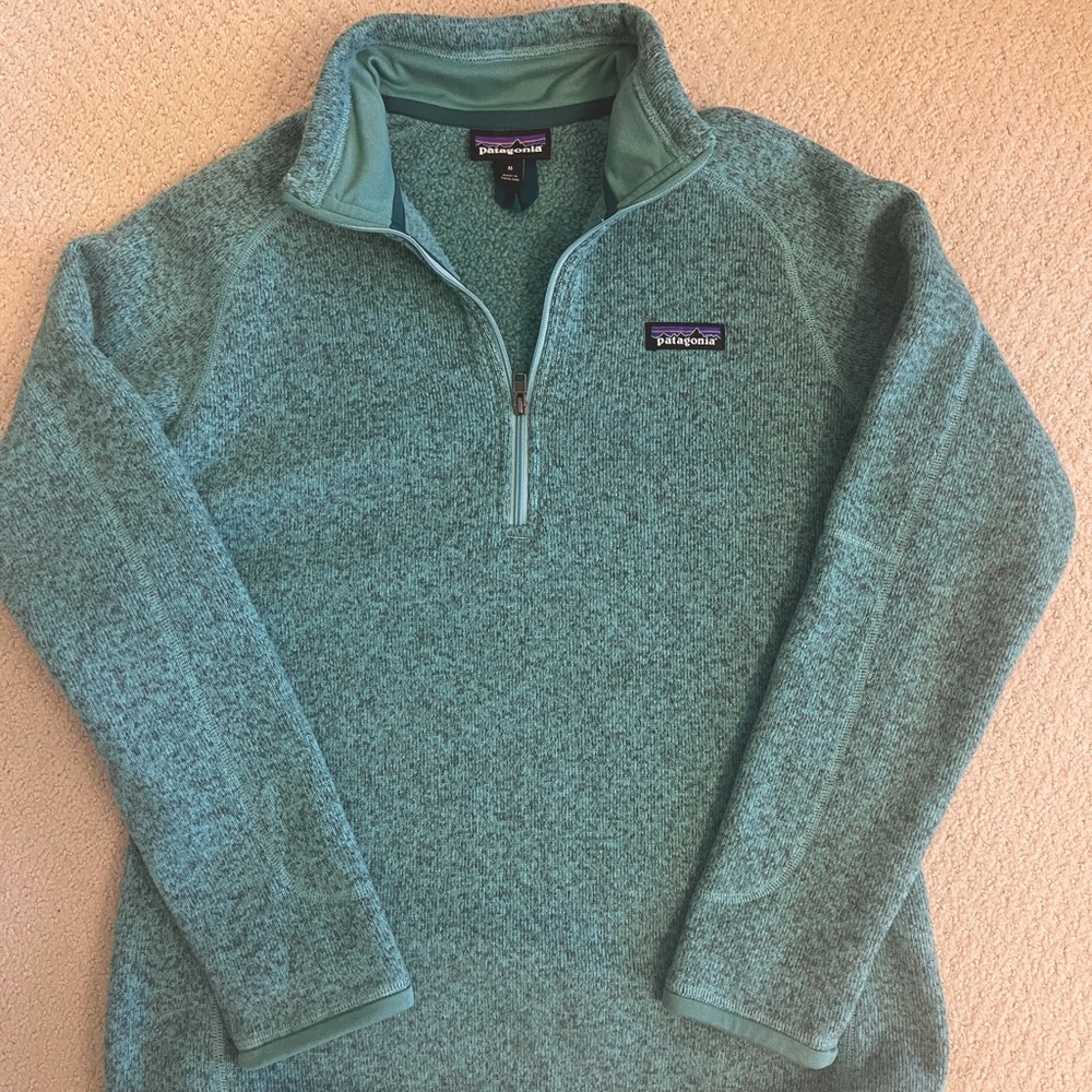 Patagonia fleece 1/4 zip- Women’s M